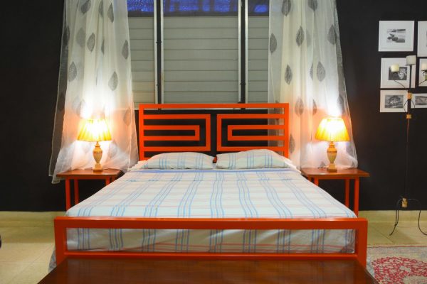 1- Habitación doble con baño privado